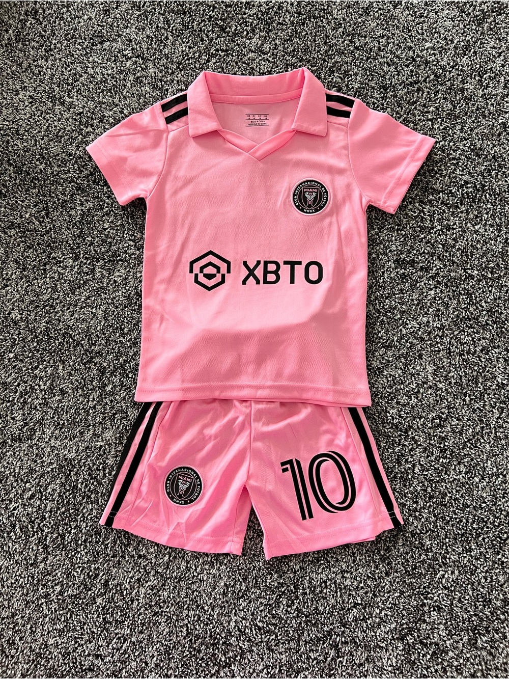 Kids Pink Messi Soccer Jersey & Shorts Set - Logo